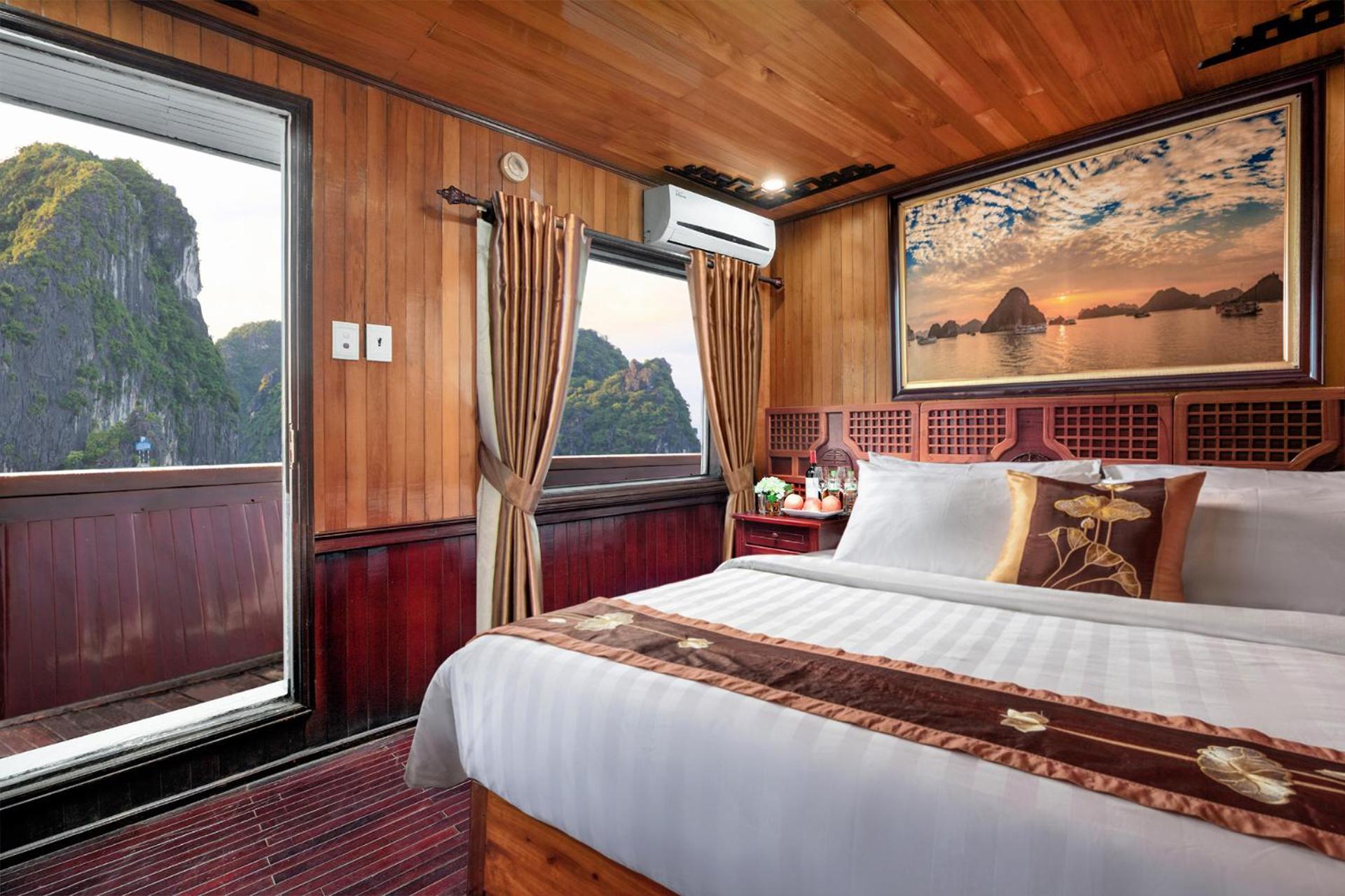 Cozy Bay Classic Cruise Халонг Экстерьер фото