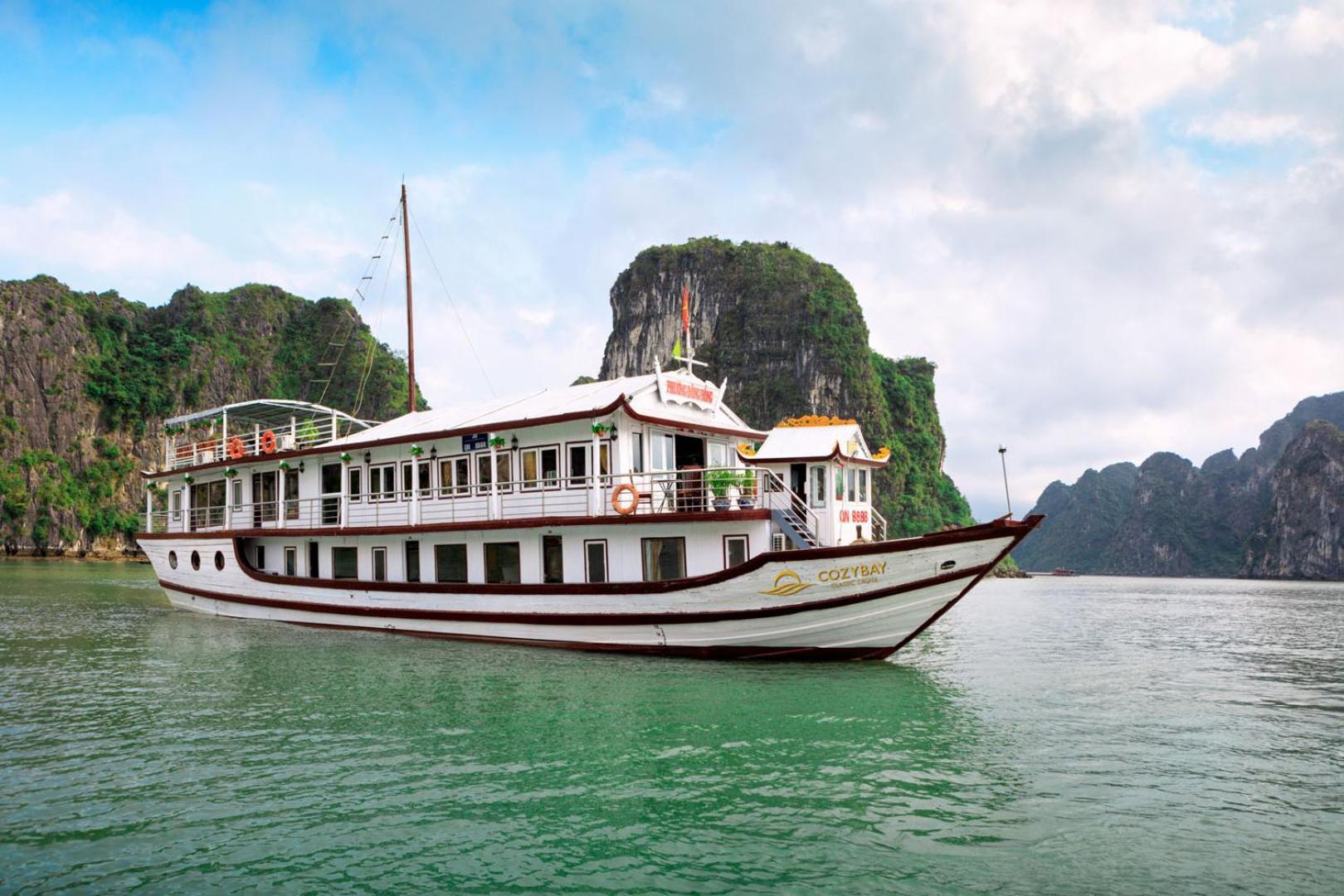 Cozy Bay Classic Cruise Халонг Экстерьер фото